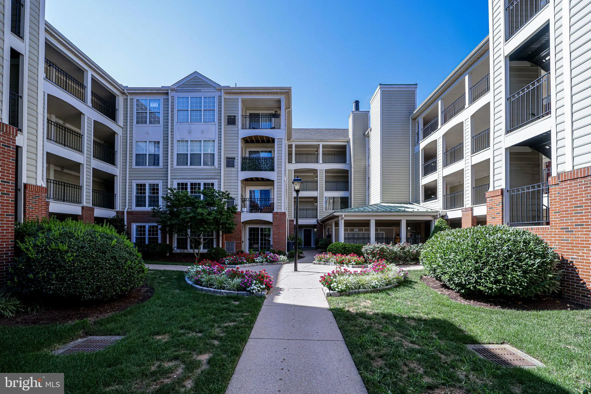1100 QUAKER HILL DRIVE, Alexandria, VA 22314