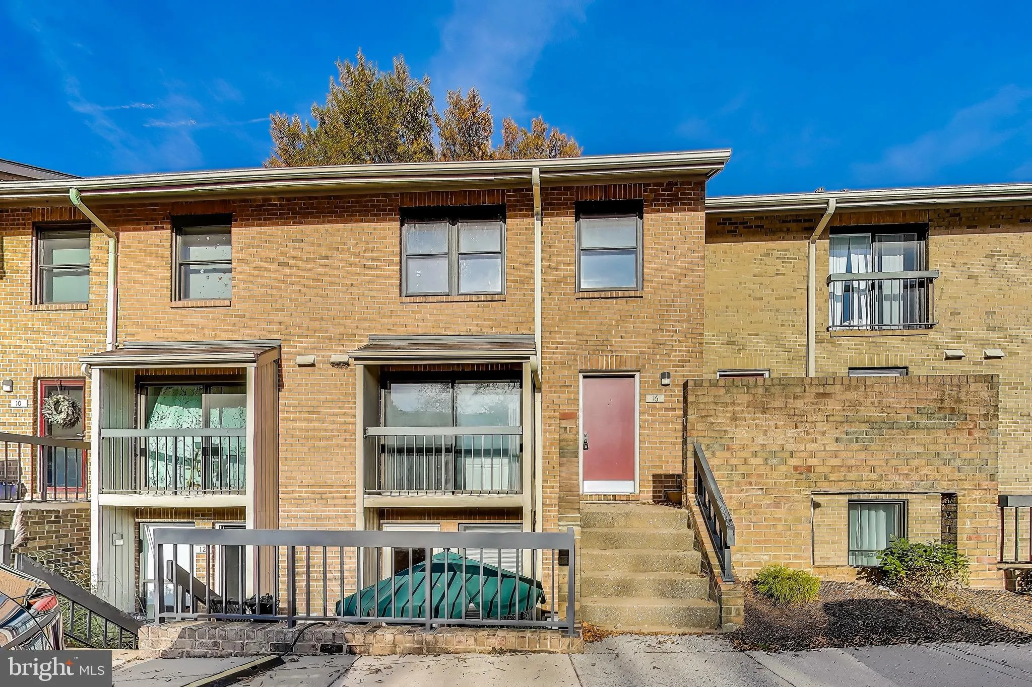 16 DUDLEY COURT, Bethesda, MD 20814