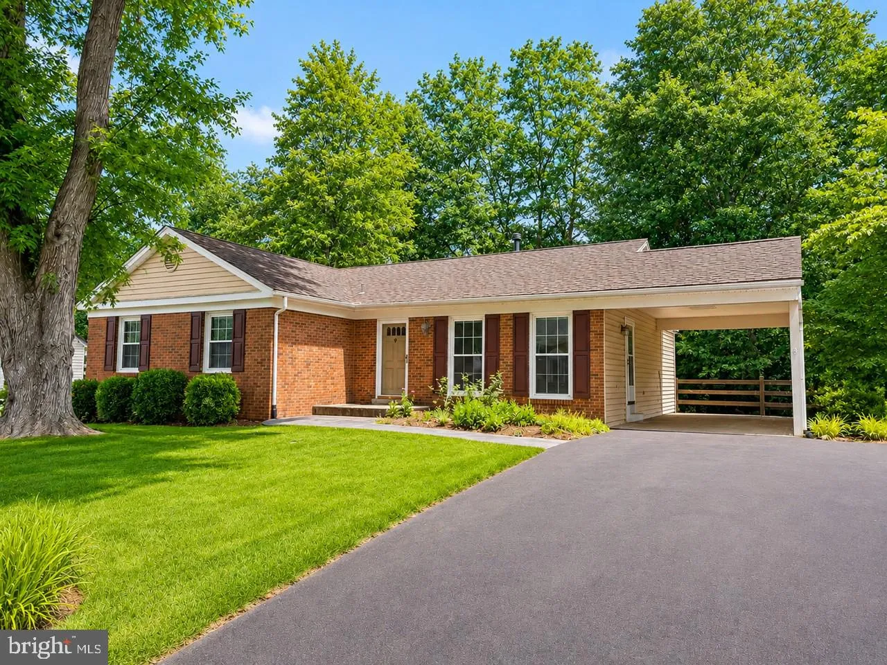 10828 BROADWATER DRIVE, Fairfax, VA 22032