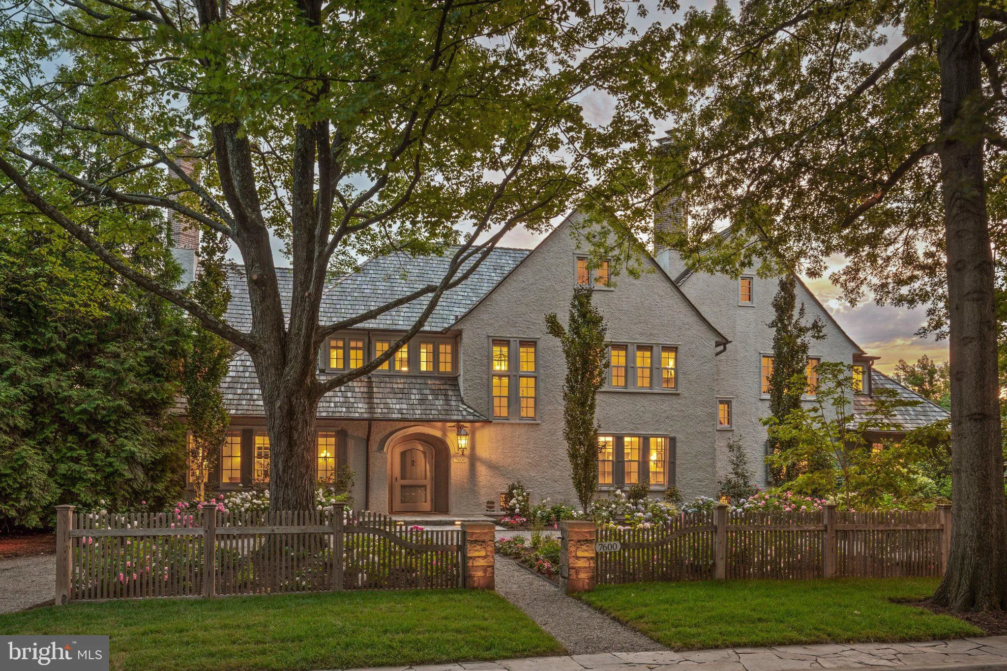 7600 EXETER ROAD, Bethesda, MD 20814