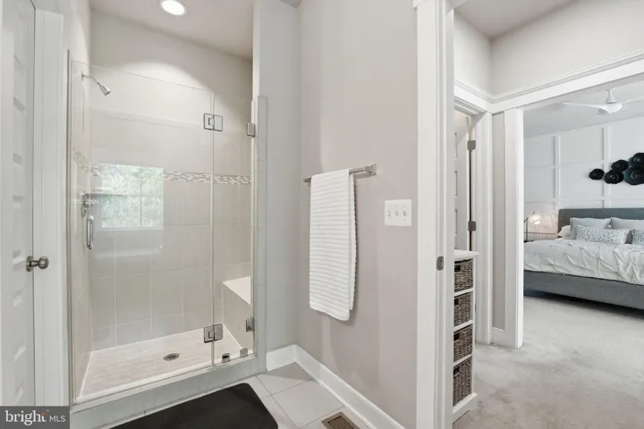 17942 Woods View Drive, Dumfries, VA 22026