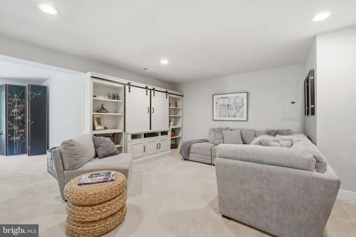 17942 Woods View Drive, Dumfries, VA 22026