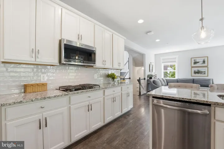 17942 Woods View Drive, Dumfries, VA 22026