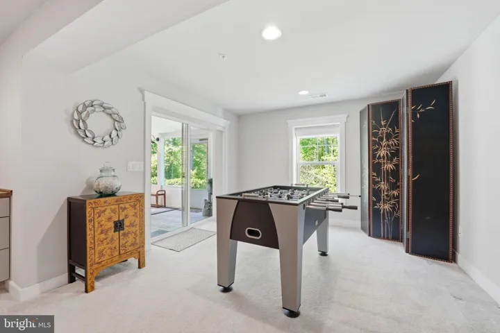 17942 Woods View Drive, Dumfries, VA 22026