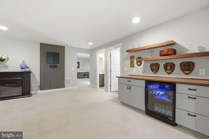 17942 Woods View Drive, Dumfries, VA 22026