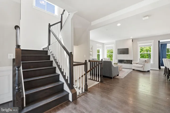 17942 Woods View Drive, Dumfries, VA 22026