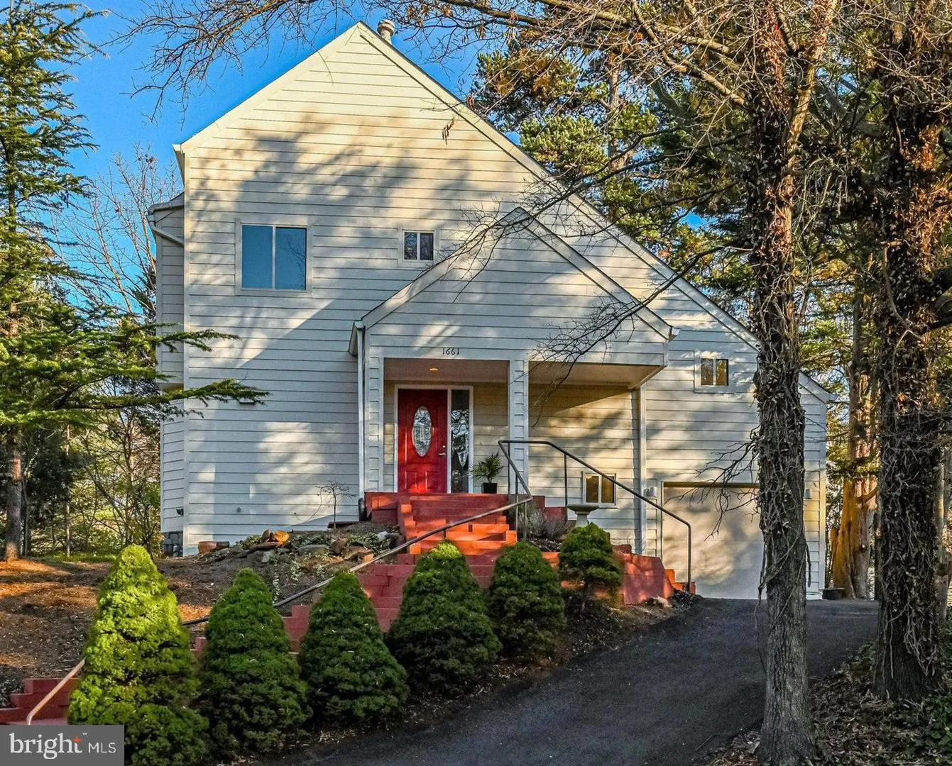 1661 CEDAR HOLLOW WAY, Reston, VA 20194