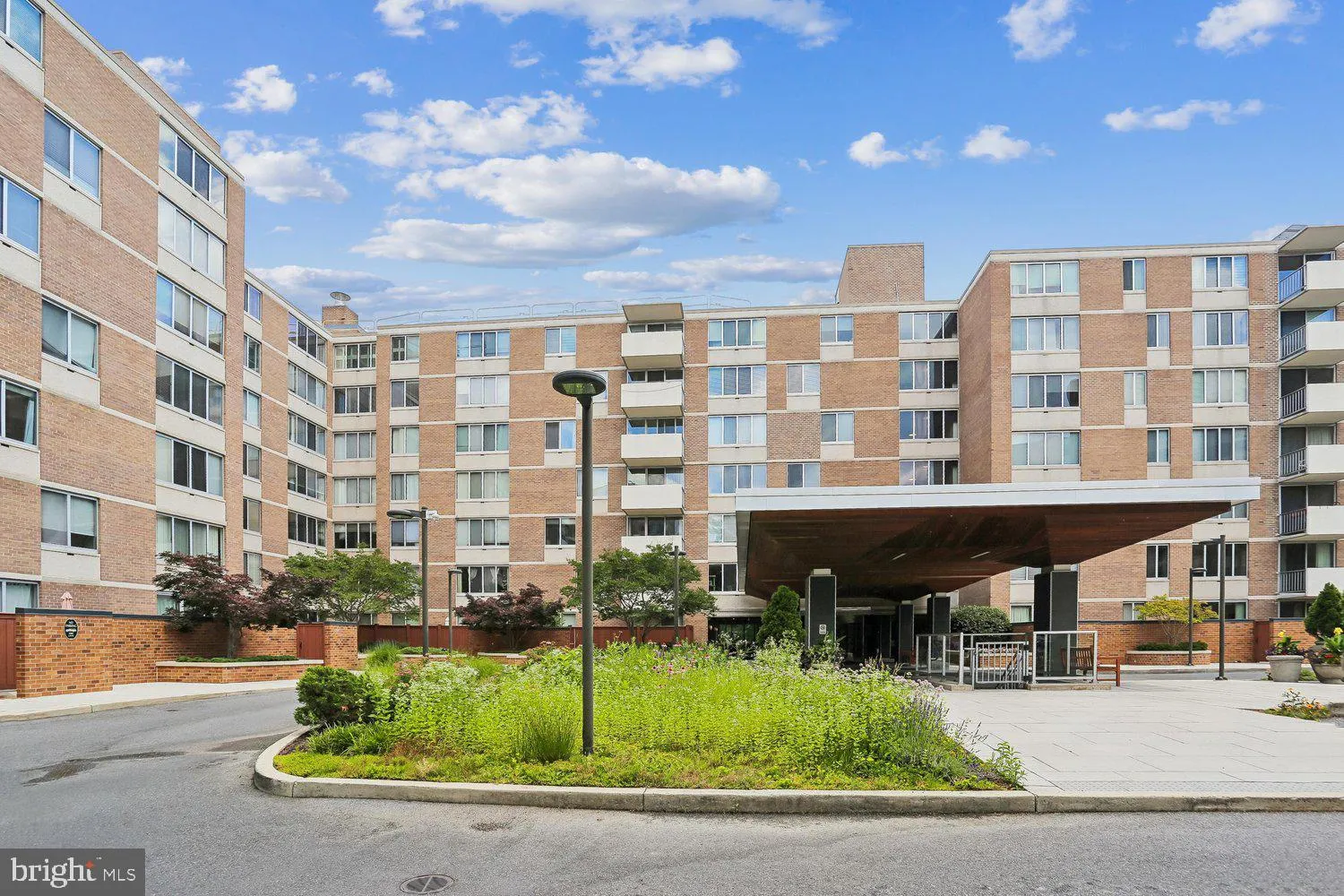 2939 VAN NESS STREET, Washington, DC 20008
