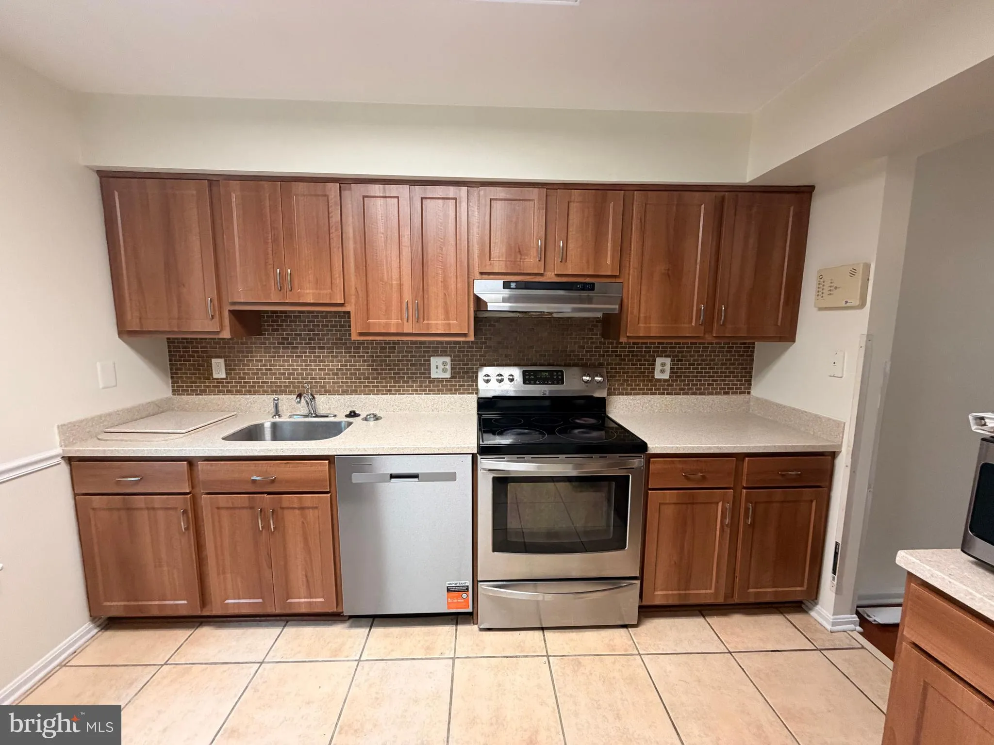 8818 RIDGE HOLLOW COURT, Springfield, VA 22152