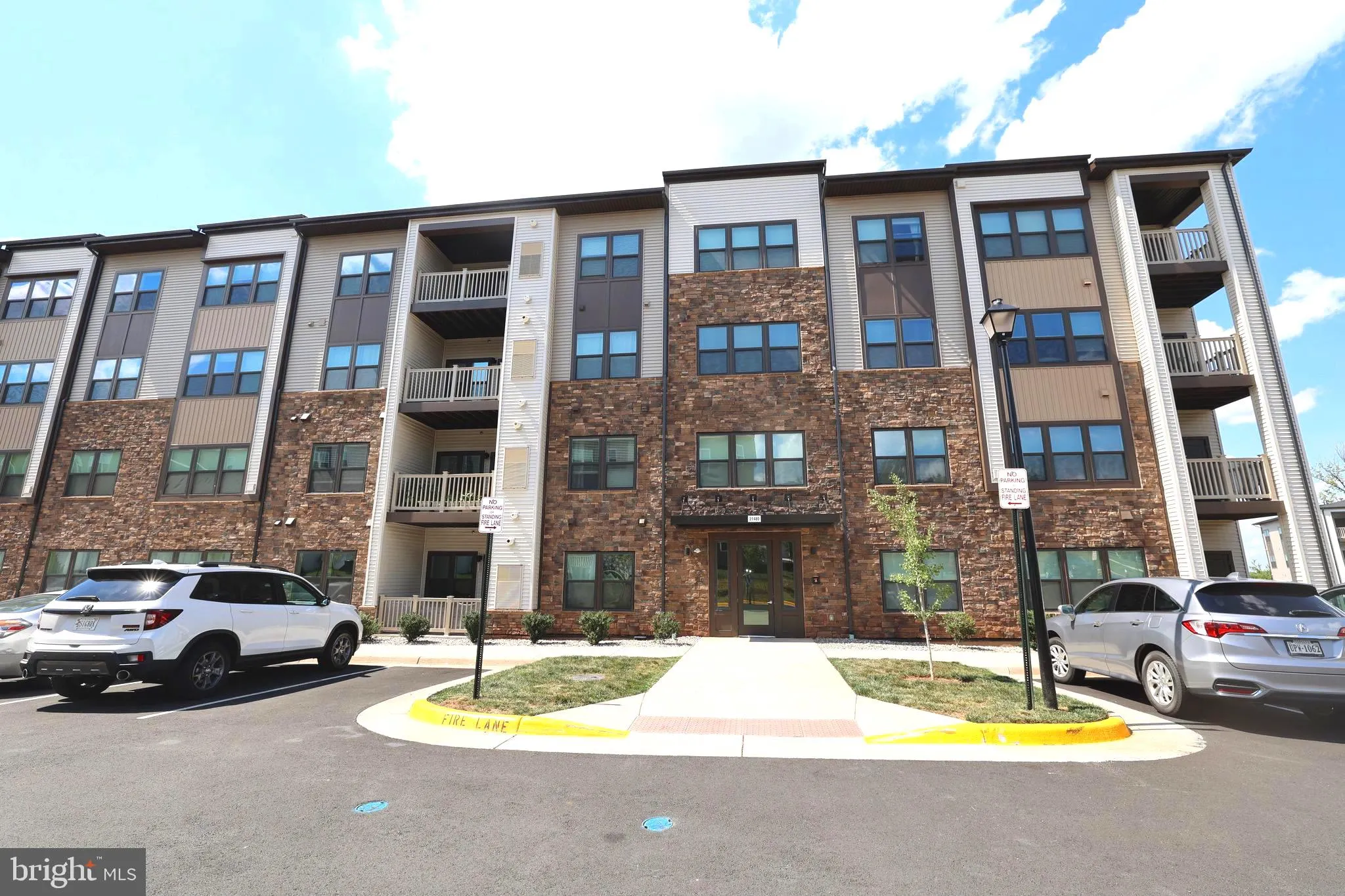 21480 MOUNT STERLING TERRACE, Sterling, VA 20164