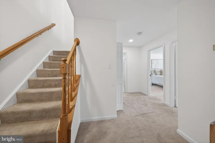 12552 Kempston Lane, Woodbridge, VA 22192