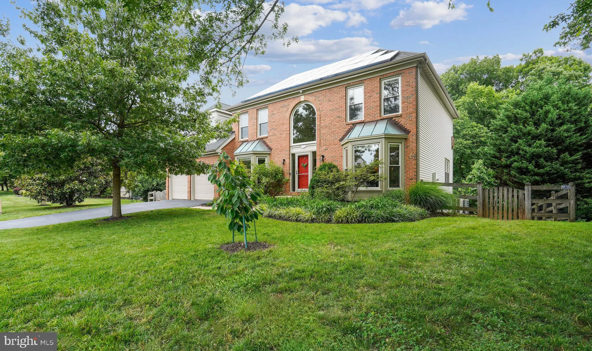 676 OLD HUNT WAY, Herndon, VA 20170