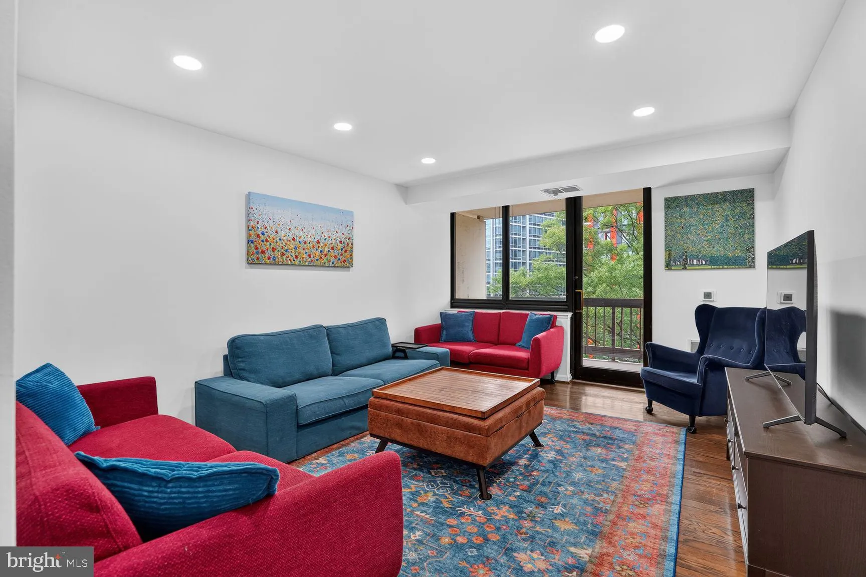 1805 CRYSTAL DRIVE, Arlington, VA 22202