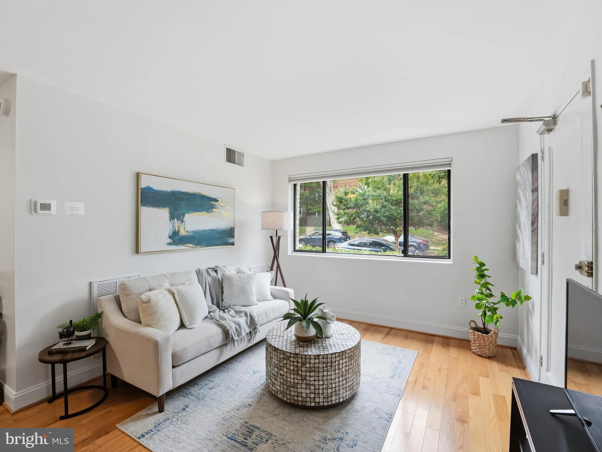 3835 DAVIS PLACE, Washington, DC 20007