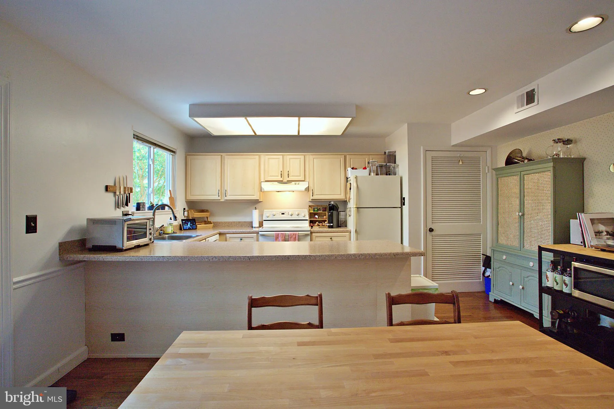 1450 GREENMONT COURT, Reston, VA 20190