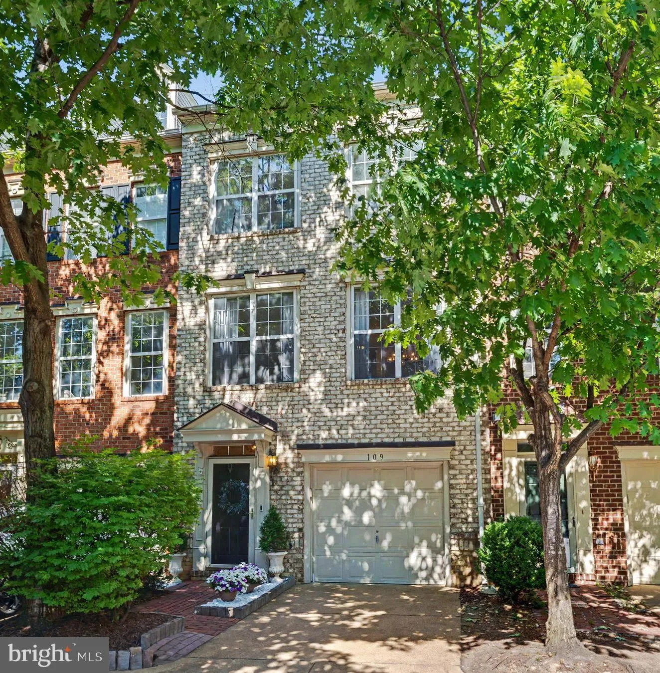 109 MARTIN LANE, Alexandria, VA 22304