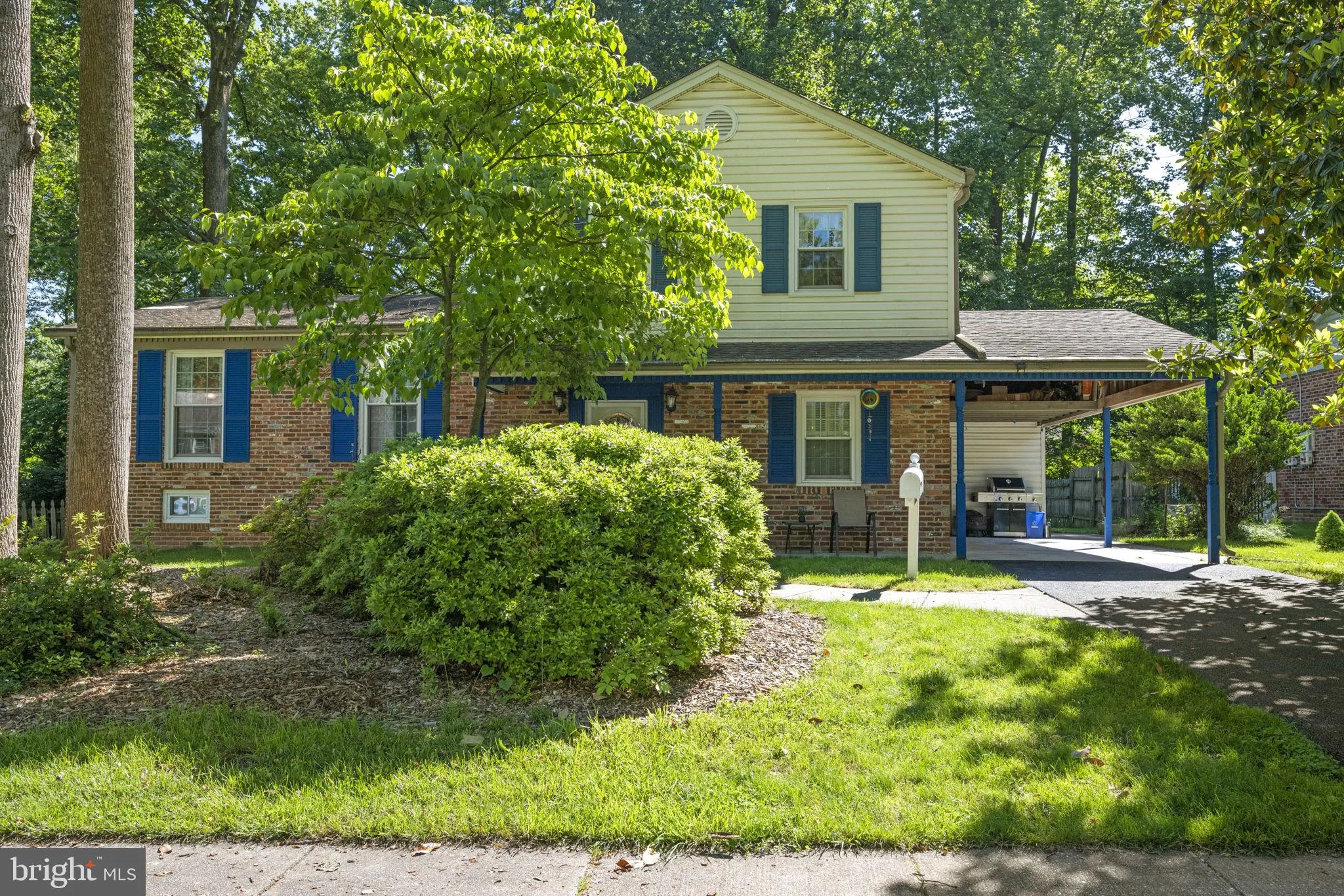 809 WOODLEY DRIVE, Rockville, MD 20850