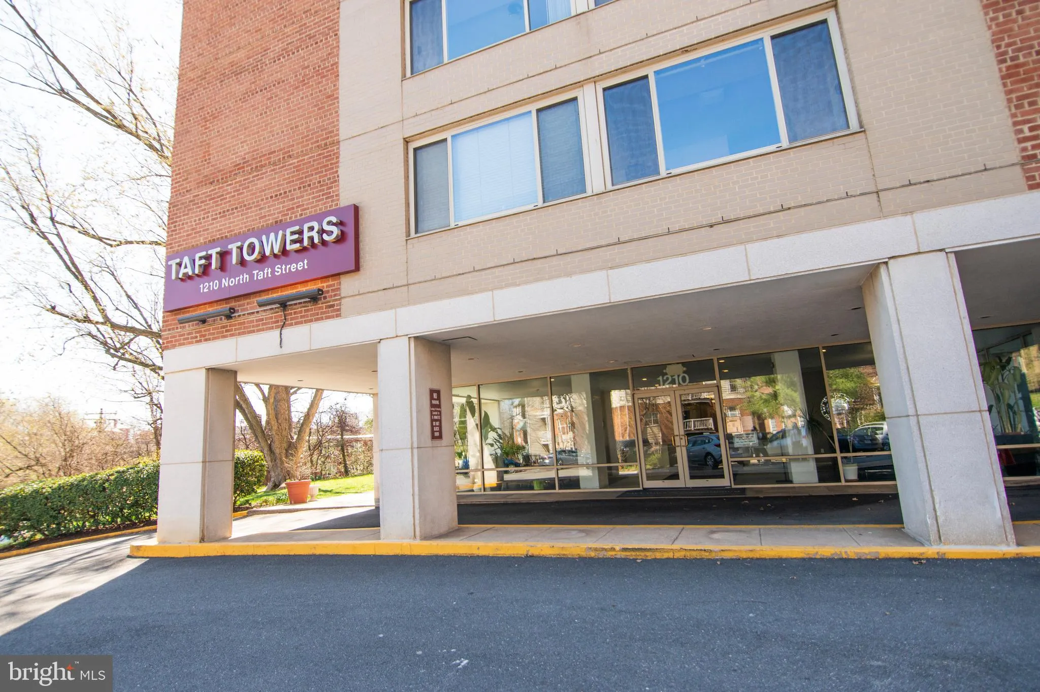 1210 TAFT STREET, Arlington, VA 22201