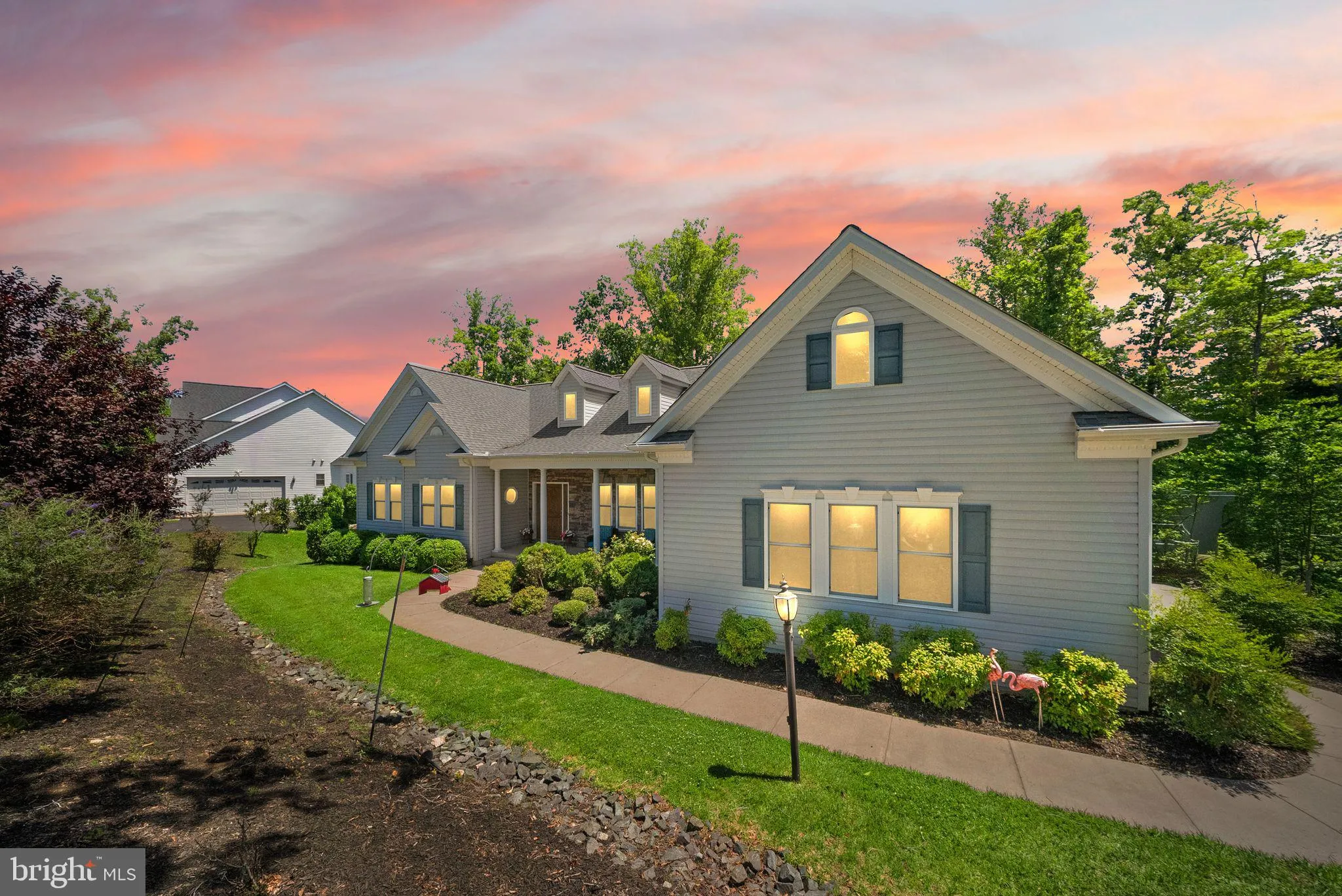 11677 KAHNS ROAD, Manassas, VA 20112
