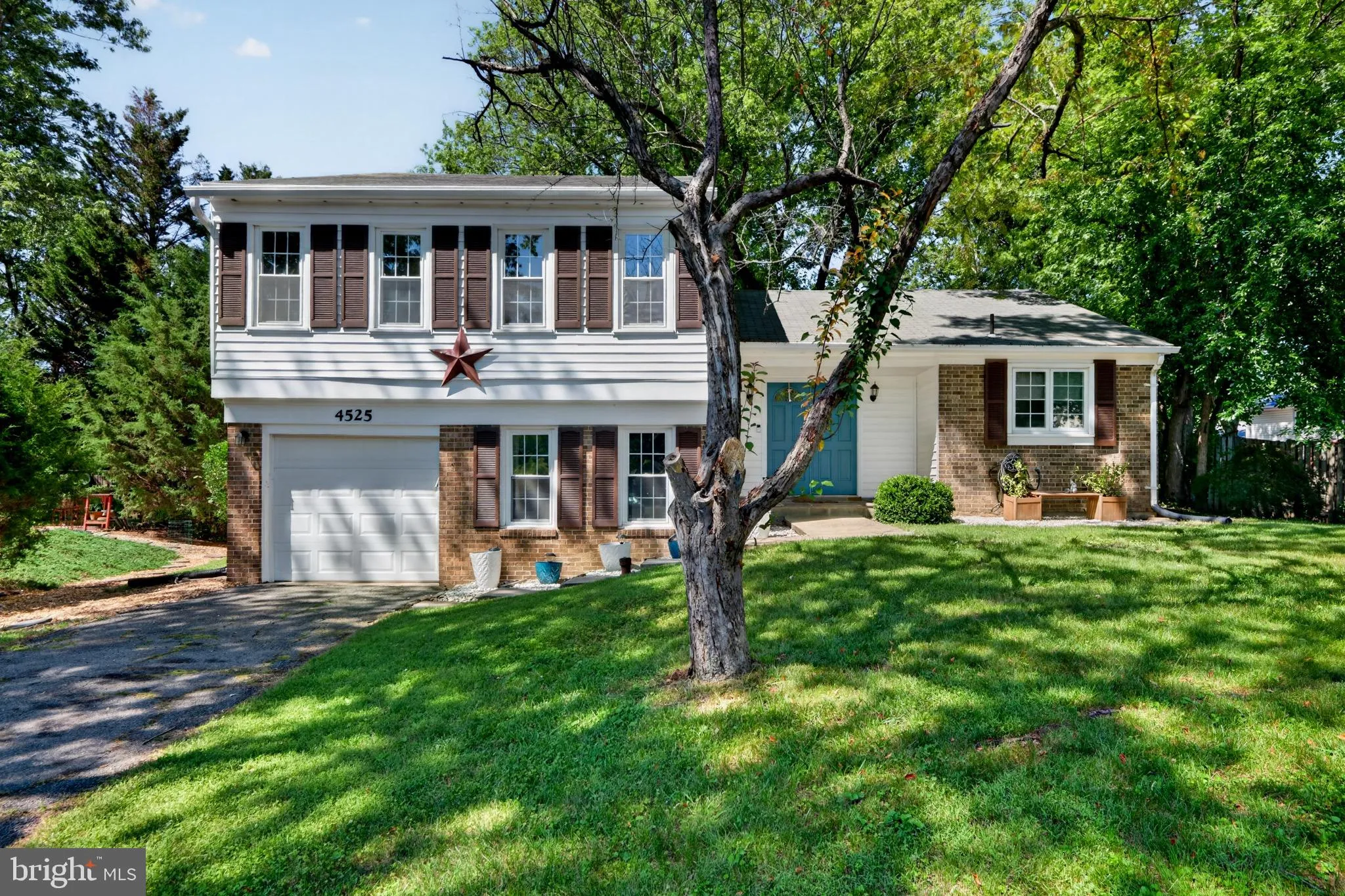 4525 FLINTSTONE ROAD, Alexandria, VA 22306