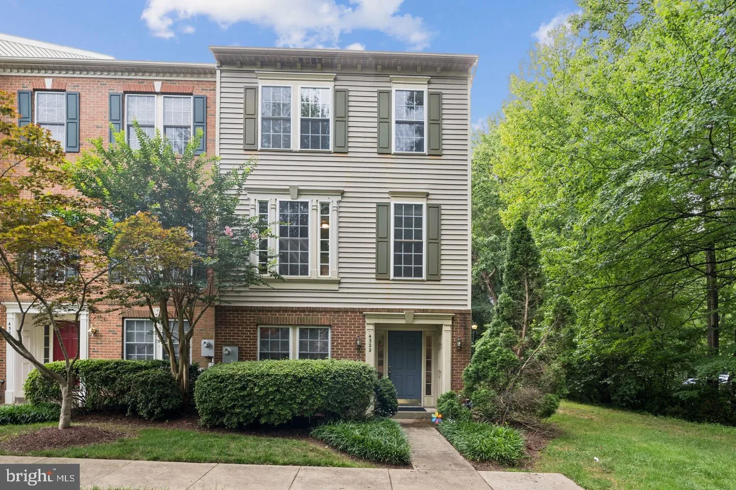 4322 THOMAS BRIGADE LANE, Fairfax, VA 22033