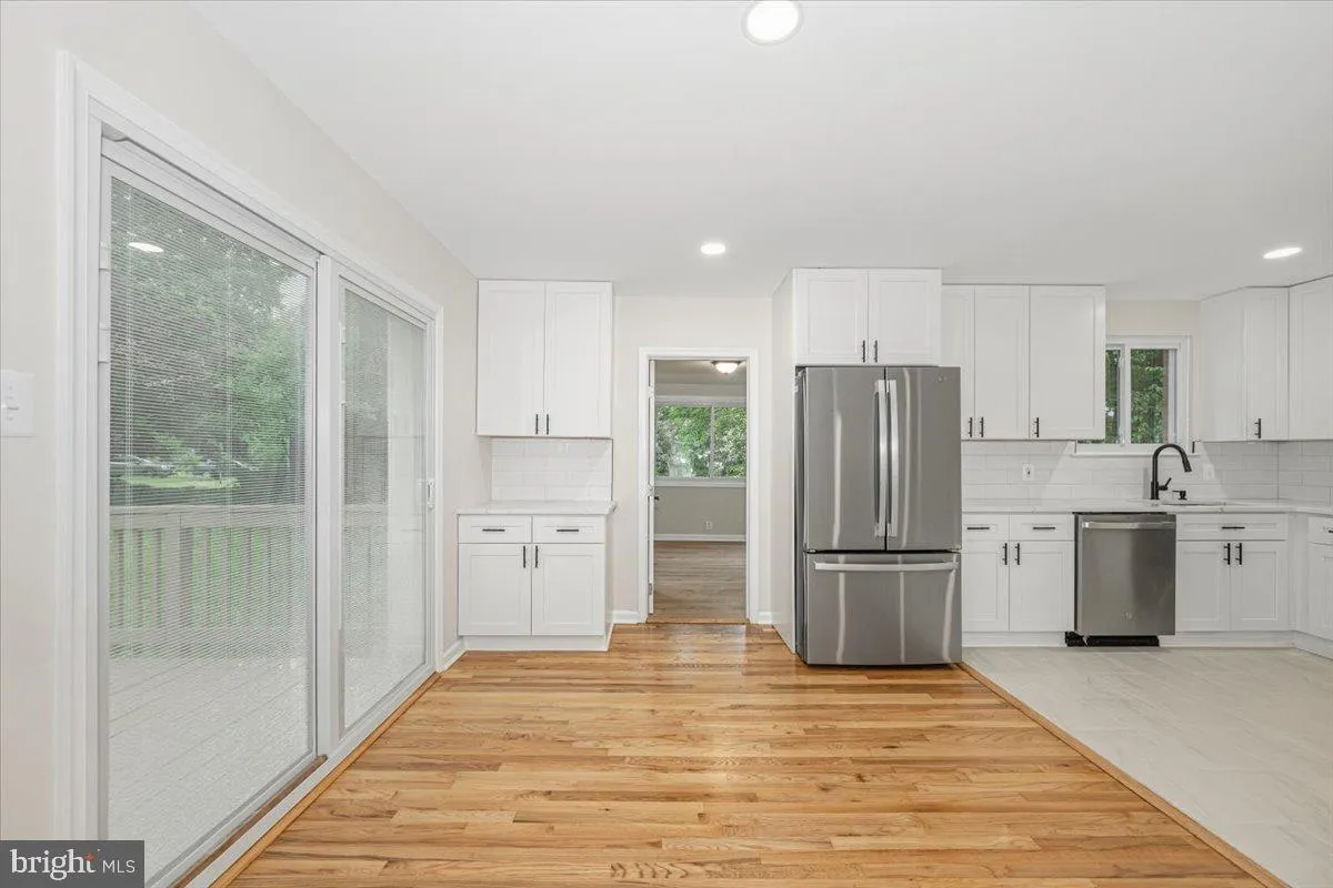 8624 PARLIAMENT DRIVE, Springfield, VA 22151
