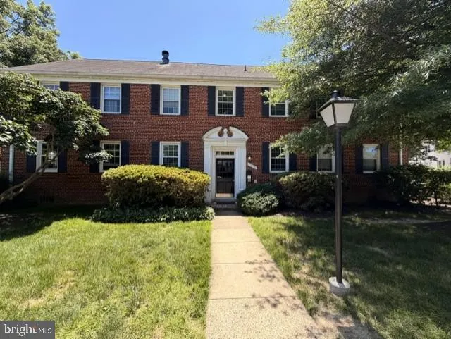 2914 13TH ROAD, Arlington, VA 22204