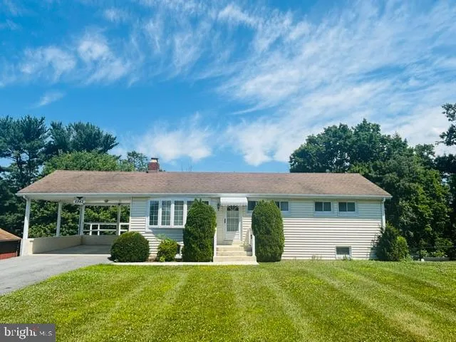 6942 LINGANORE ROAD, Frederick, MD 21701
