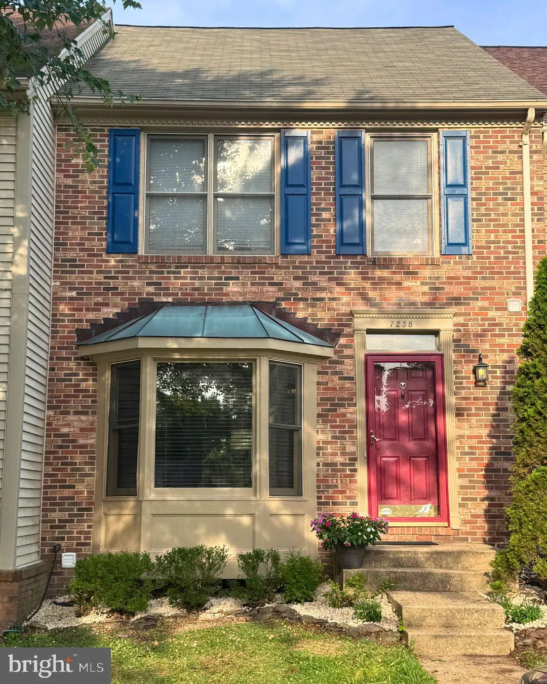7238 LENSFIELD COURT, Alexandria, VA 22315