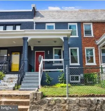 1260 PENN STREET, Washington, DC 20002