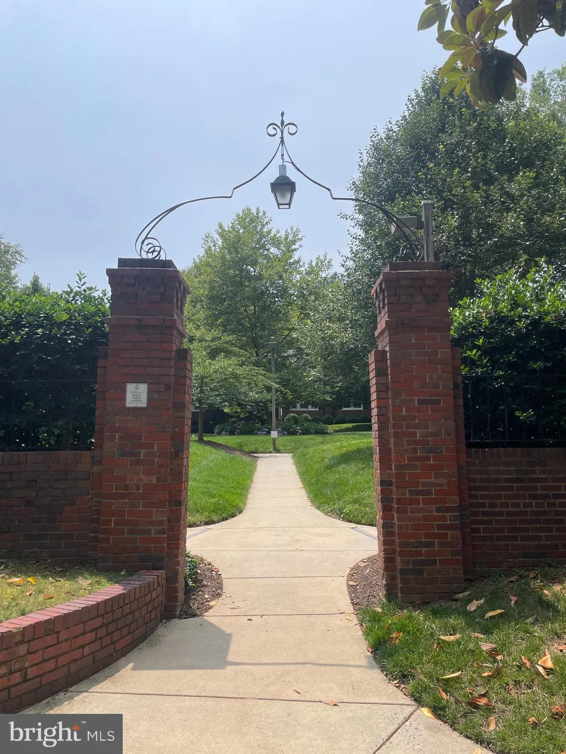 1736 RHODES STREET, Arlington, VA 22201