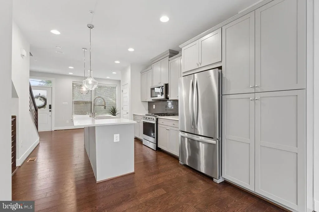 5132 RANDOLPH ROAD, Rockville, MD 20852