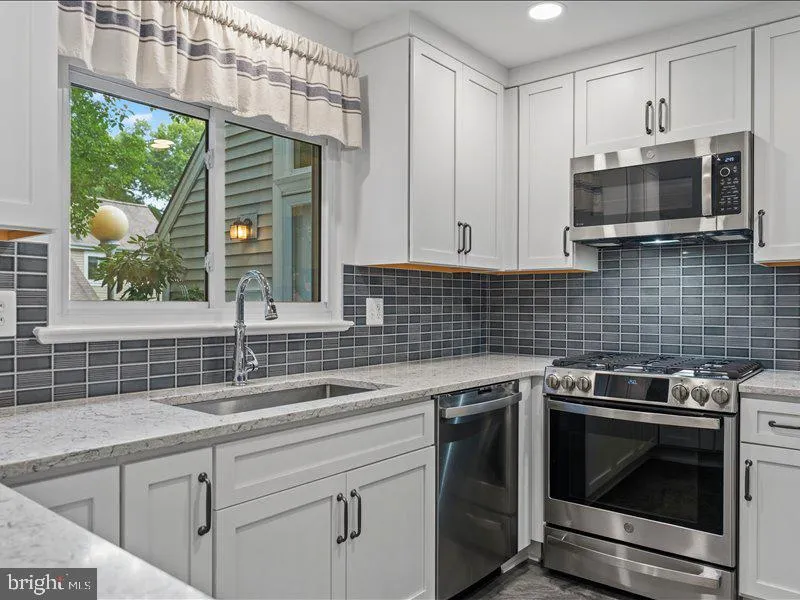 1428 YELLOWWOOD COURT, Reston, VA 20190