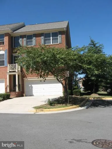 4041 ROYAL LYTHAM DRIVE, Fairfax, VA 22033