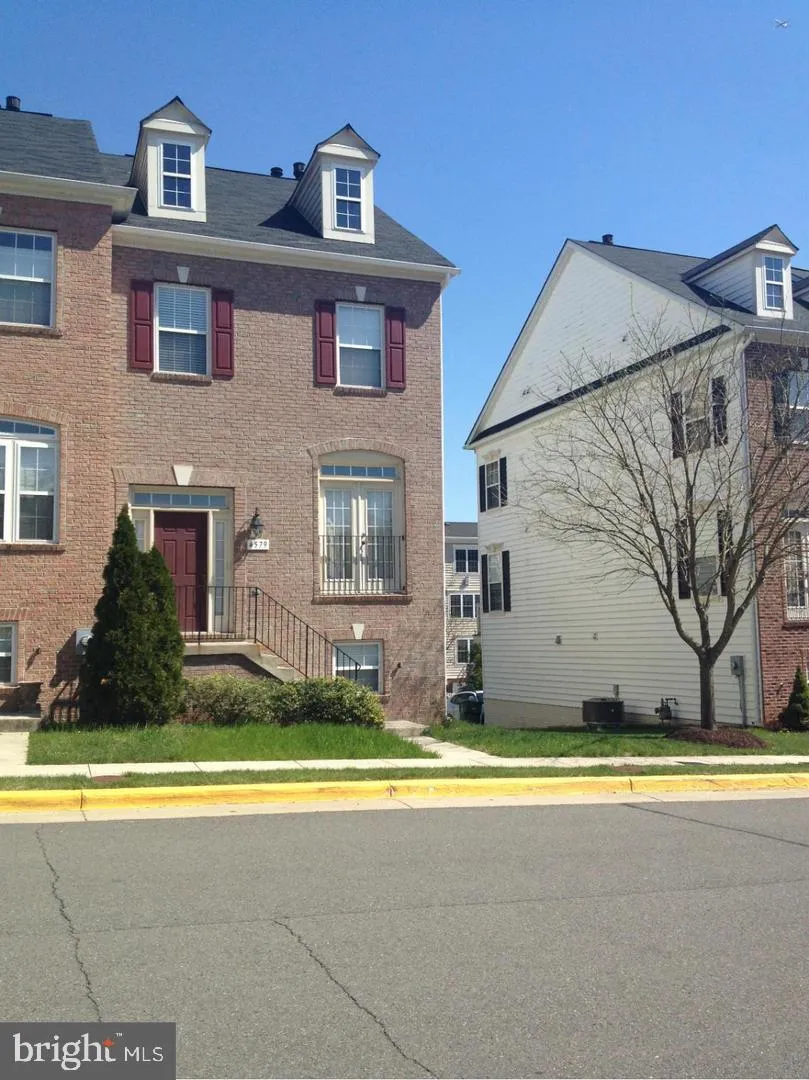 4579 DERRING LANE, Fairfax, VA 22030