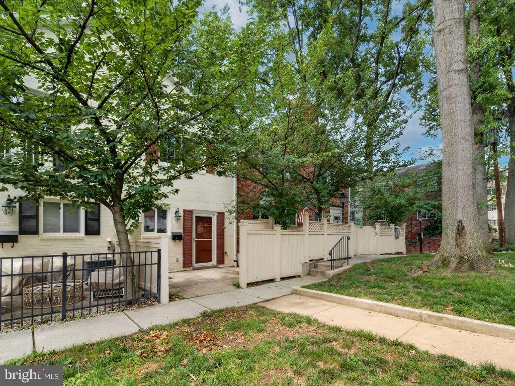 1201 VAN DORN STREET, Alexandria, VA 22304