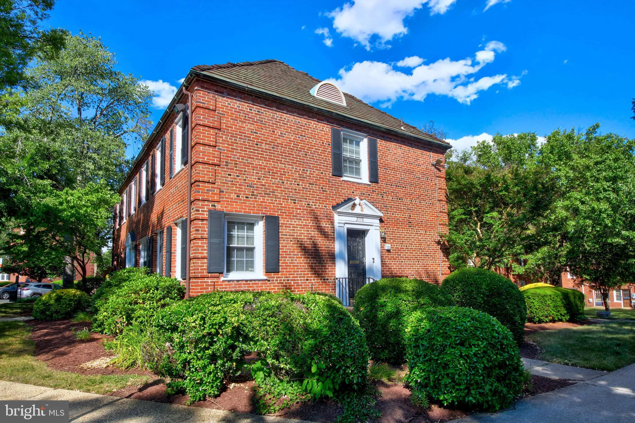 2110 SUITLAND TERRACE, Washington, DC 20020