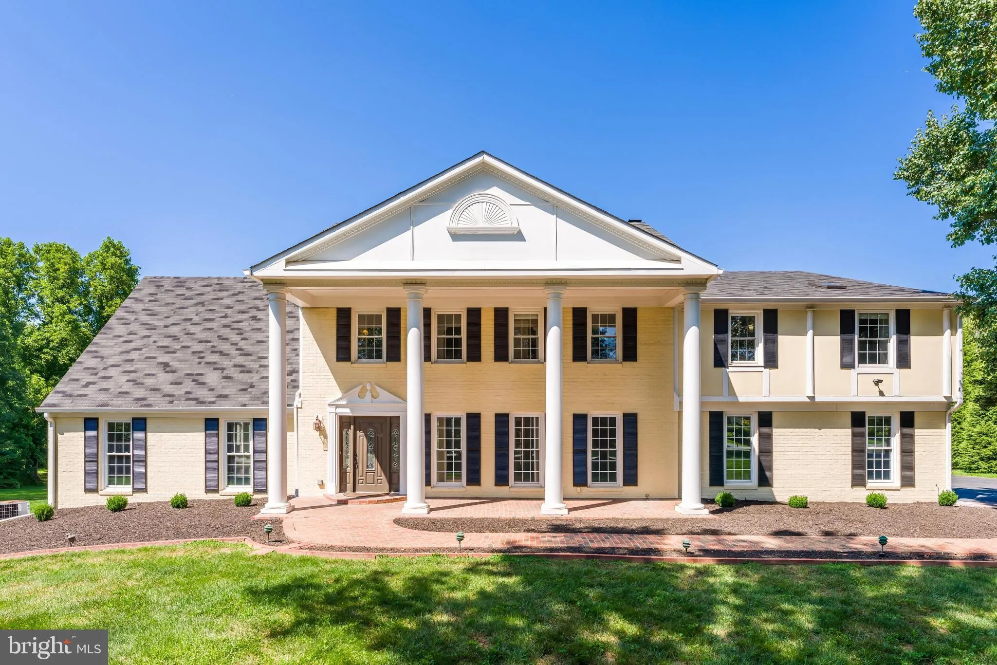 10520 HUNTING CREST LANE, Vienna, VA 22182
