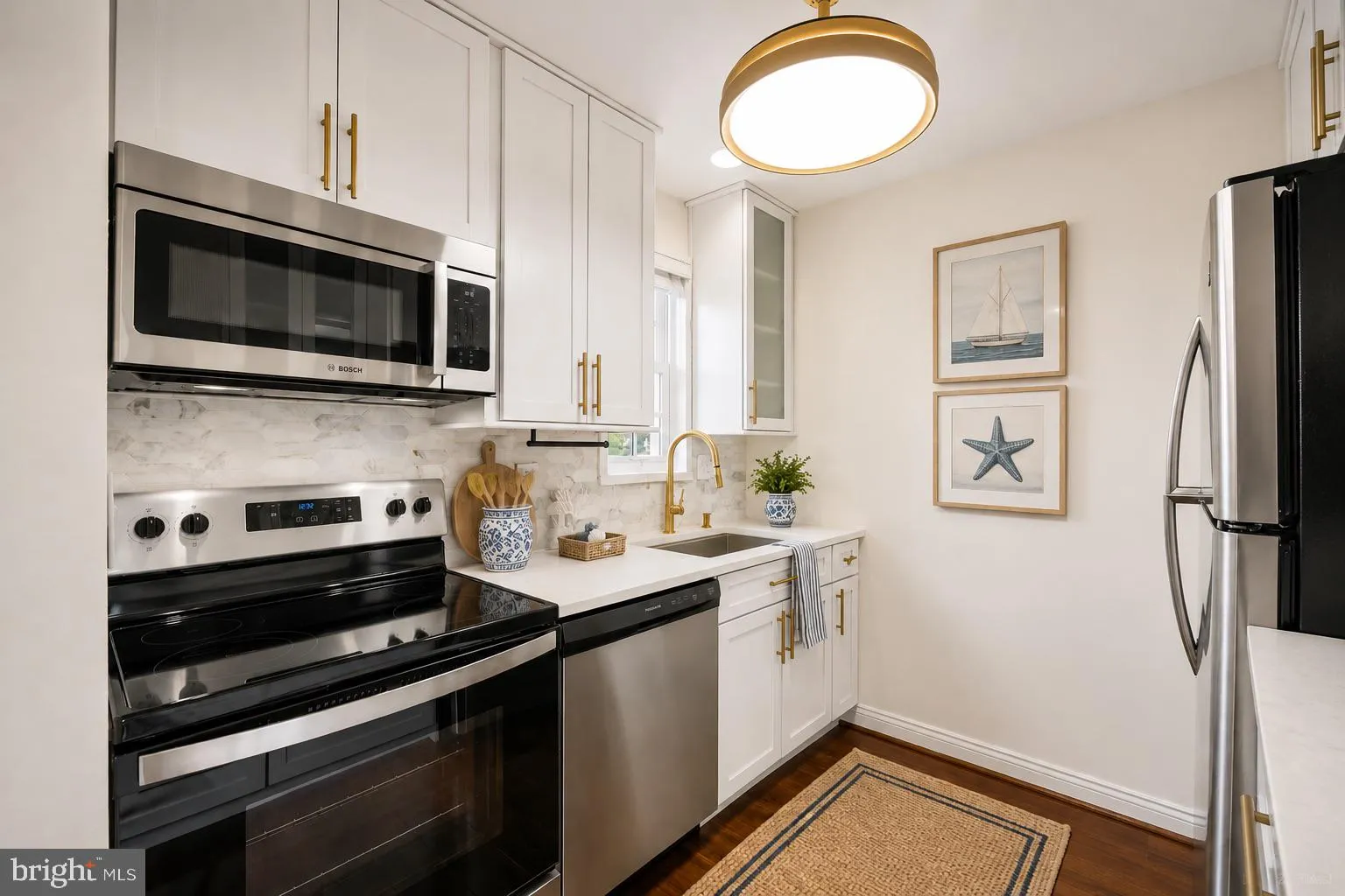 1722 ABINGDON DRIVE, Alexandria, VA 22314