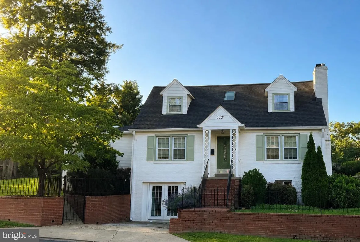 5501 11TH STREET, Arlington, VA 22205