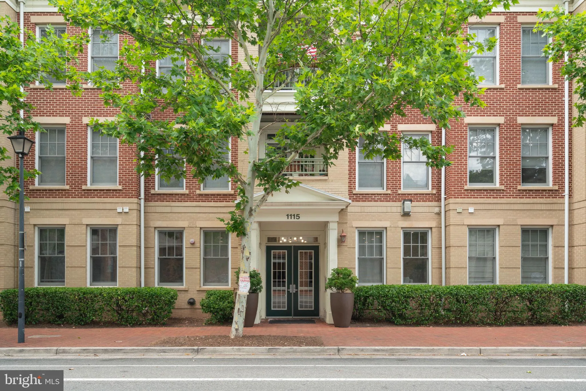 1115 CAMERON, Alexandria, VA 22314
