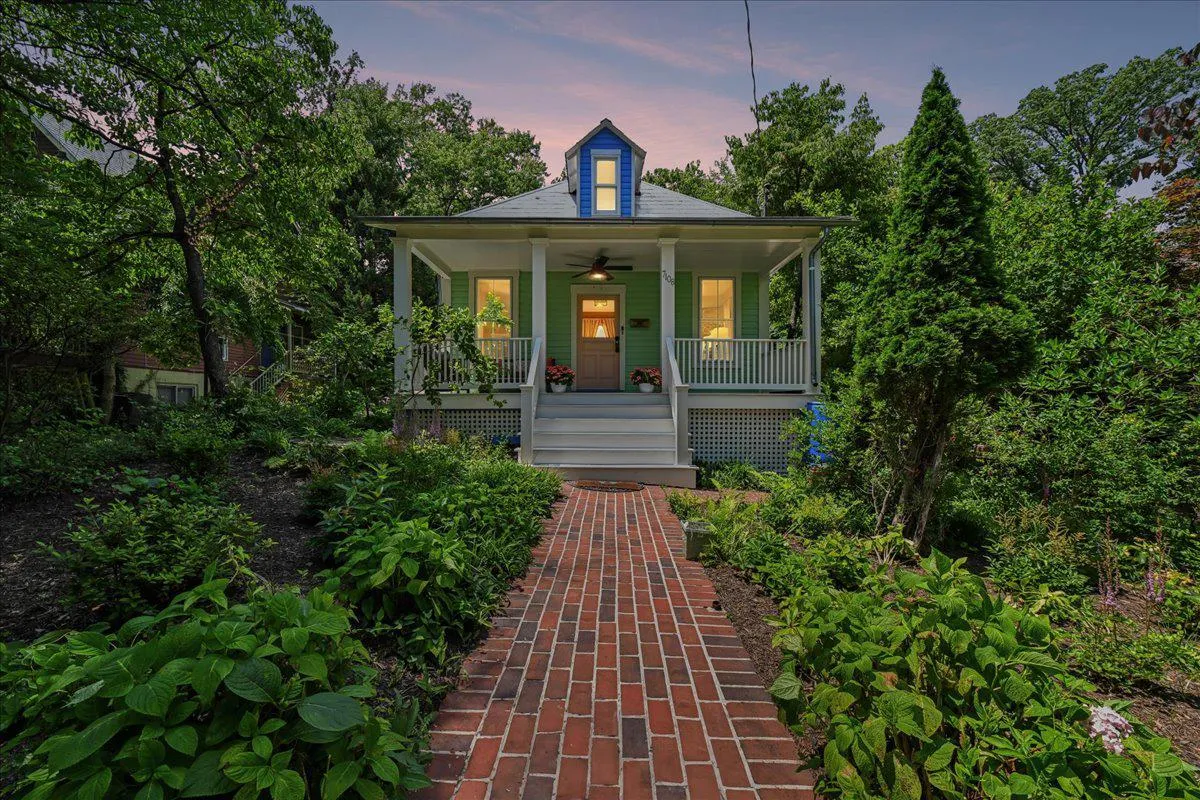 7108 HOLLY AVENUE, Takoma Park, MD 20912