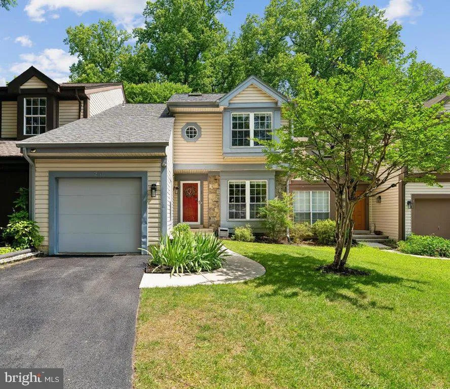25 TIVOLI LAKE COURT, Silver Spring, MD 20906