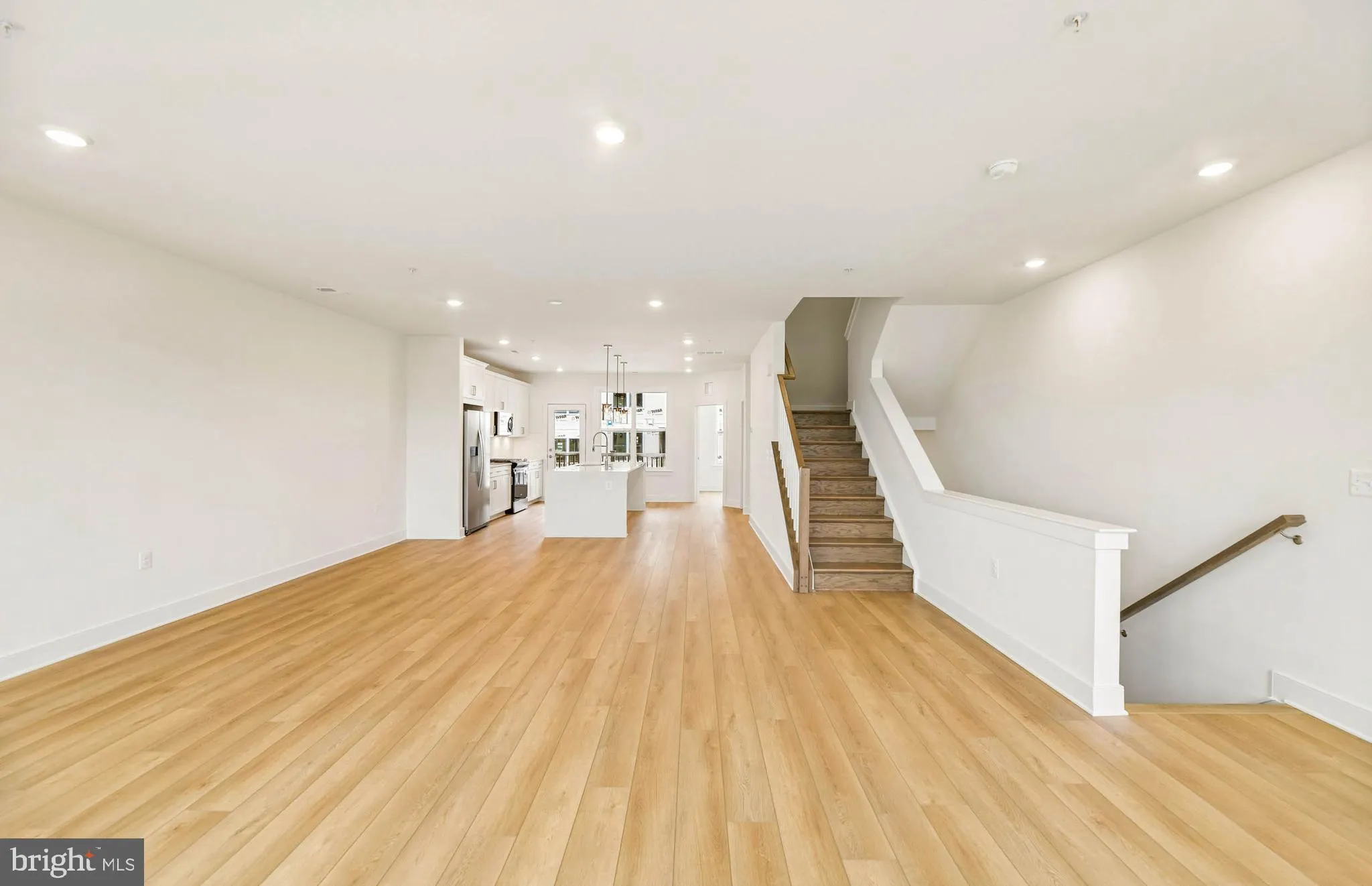 512 PARKVIEW AVENUE, Gaithersburg, MD 20878