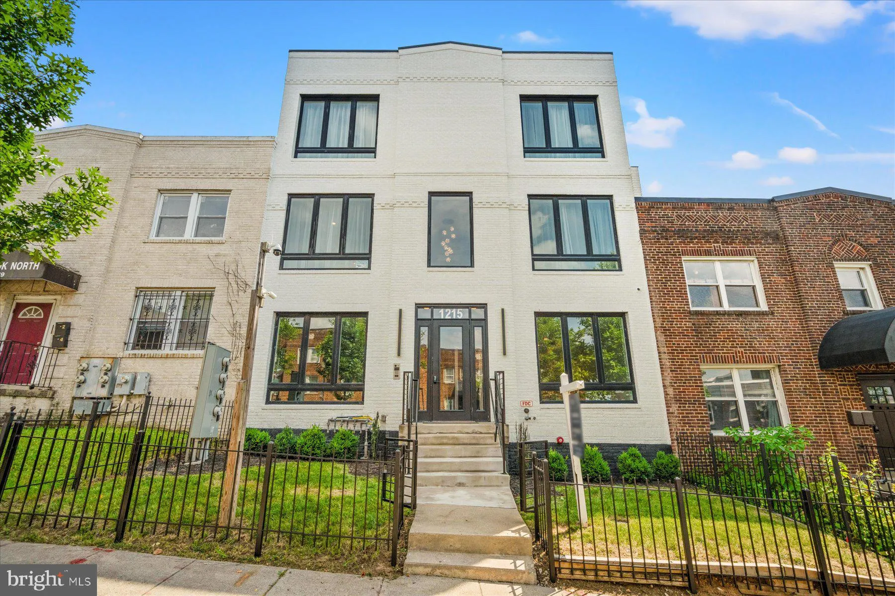 1215 HOLBROOK TERRACE, Washington, DC 20002