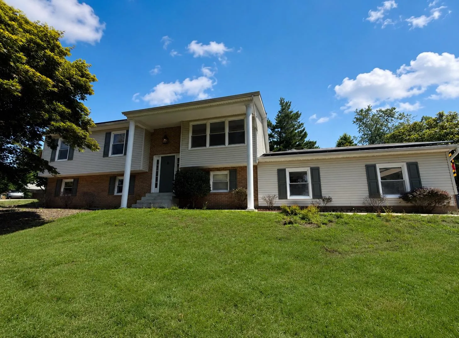 736 HILLMEADE ROAD, Edgewater, MD 21037