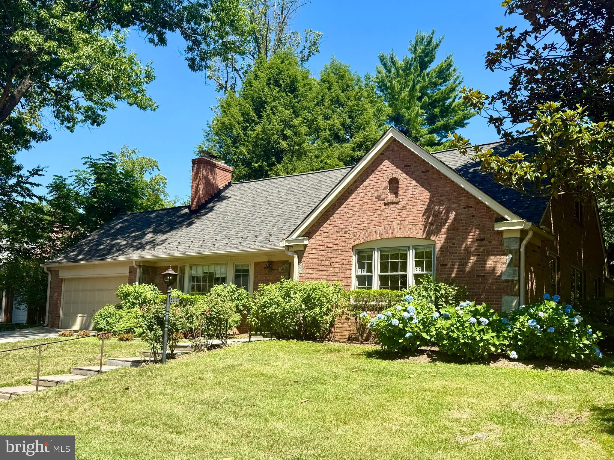 5910 OVERLEA ROAD, Bethesda, MD 20816