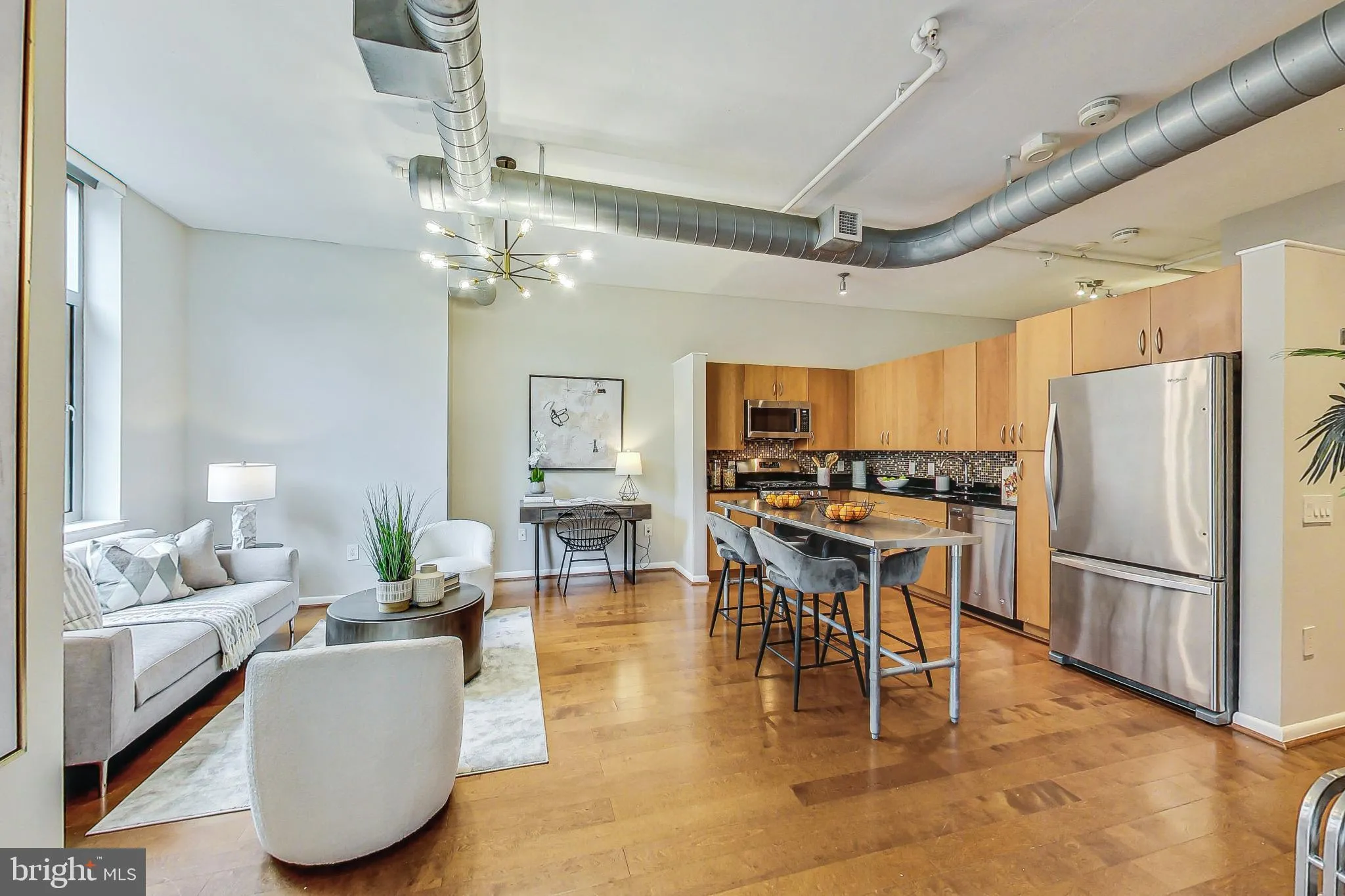 811 4TH STREET, Washington, DC 20001