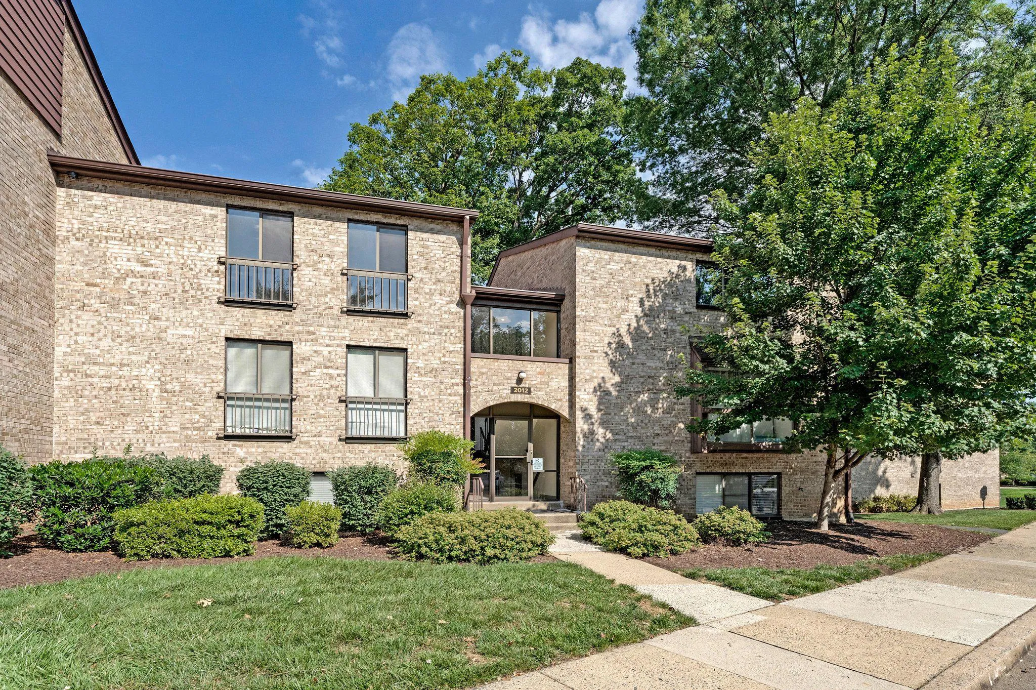 2012 COLTS NECK ROAD, Reston, VA 20191