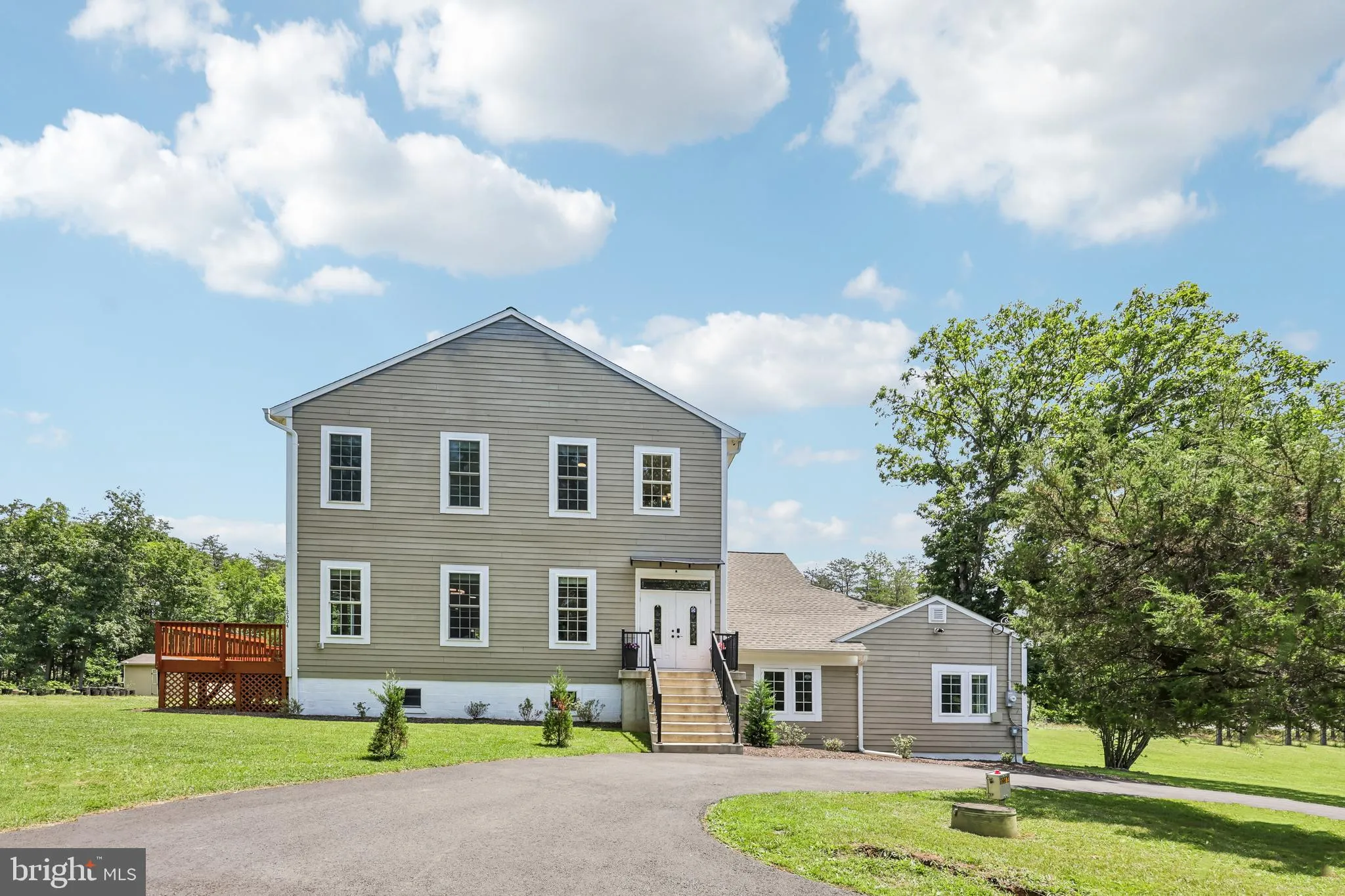 12304 POPES HEAD ROAD, Fairfax, VA 22030